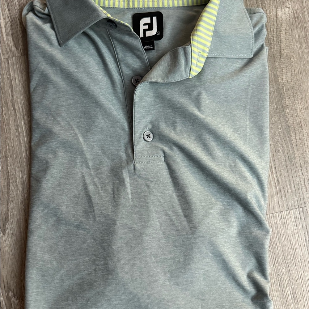 Men's Foot Joy Size Large Lite Green Polo Shirt Short Sleeve Button‎ Golf